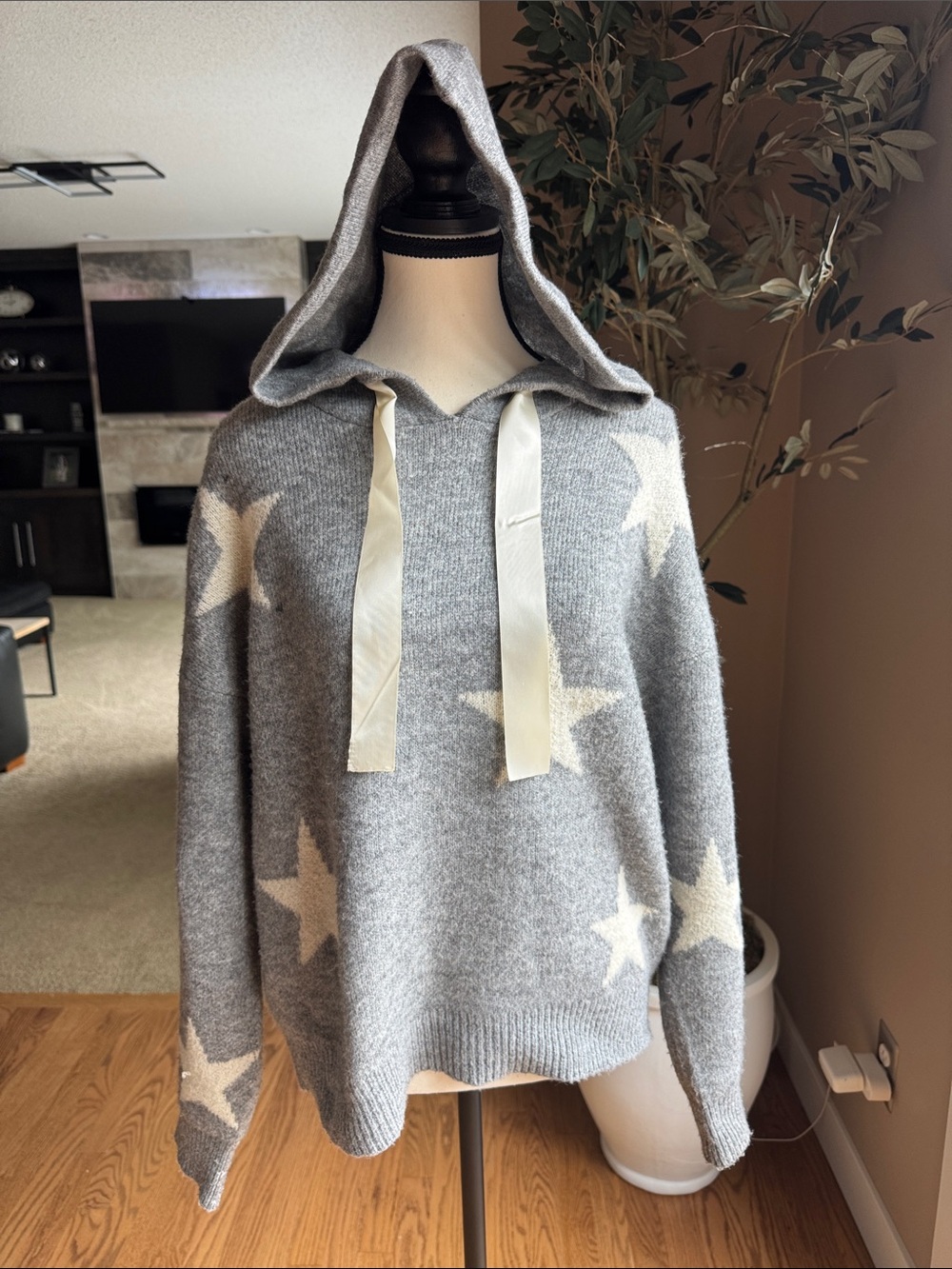 Olivia Sky Gray Hooded Star Sweater with Cream Ribbon Ties